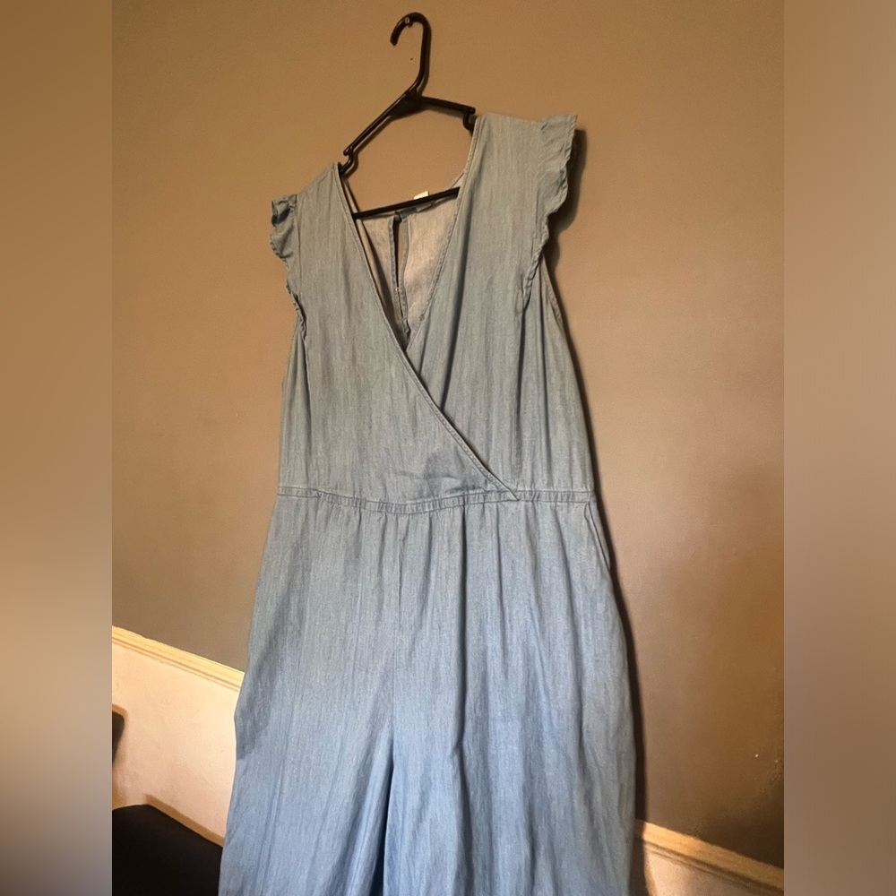 Light Denim Jumpsuit w/ Ruffle Sleeves